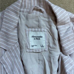 Abercrombie & Fitch Beige Striped Blazer